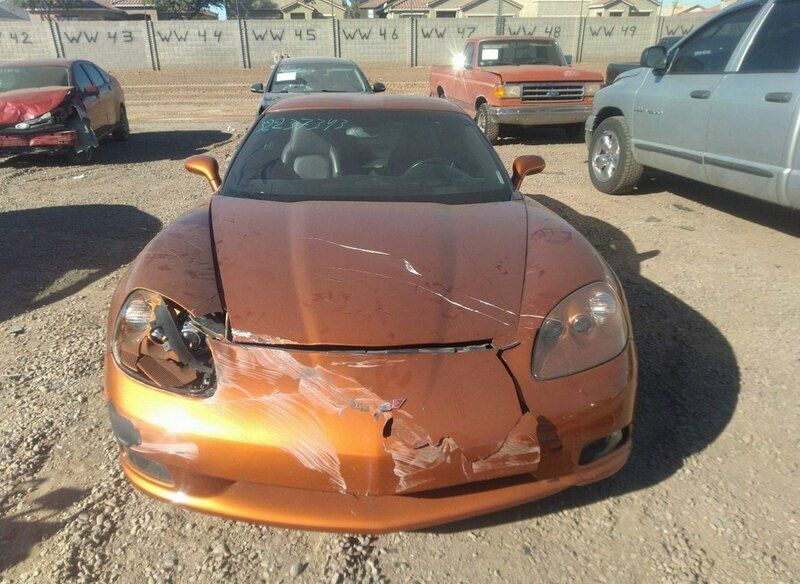 Używany Chevrolet Corvette 430 KM (316 kW) 2008 Pomarańczowy Coupe