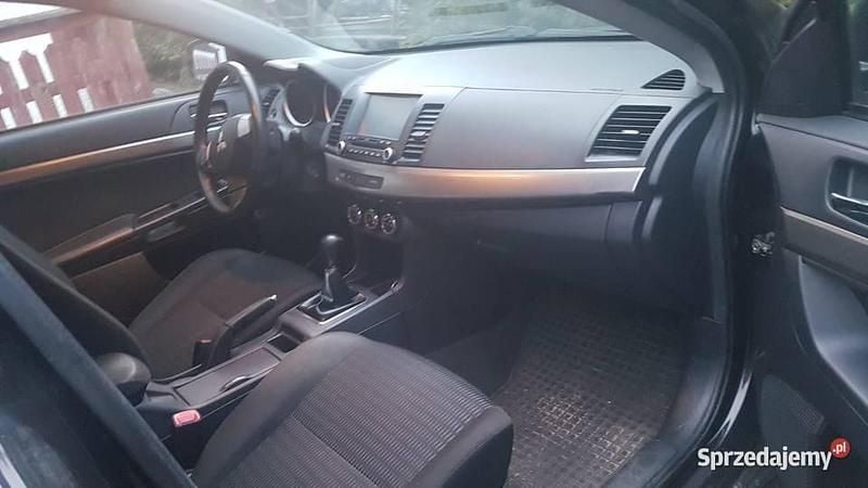 Używany Mitsubishi Lancer 2012 Czarny Hatchback