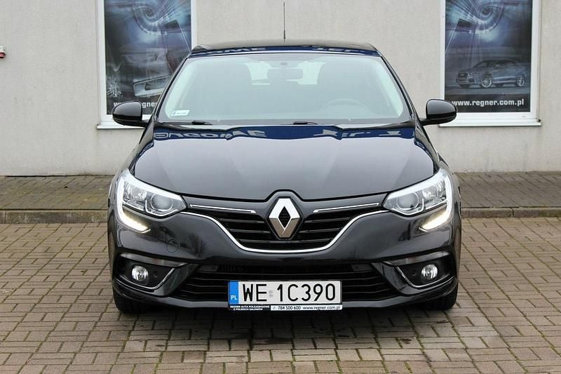 Używany Renault Mégane IV Business 116 KM (85 kW) 2020 Czarny Hatchback