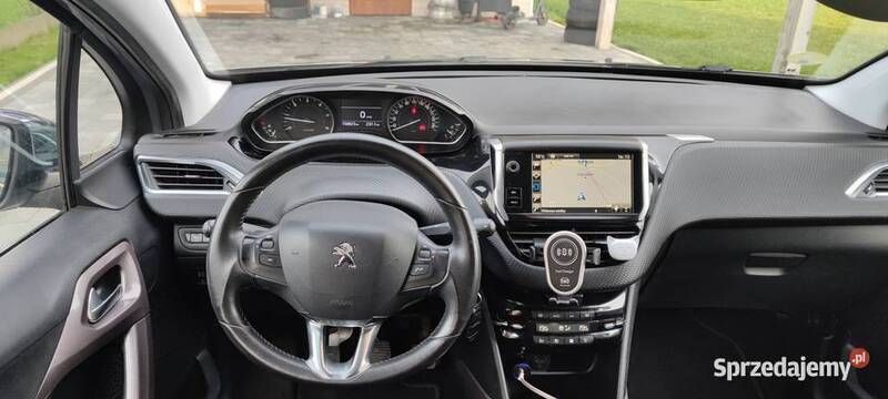 Używany Peugeot 2008 100 KM (73 kW) 2016 Grafitowy SUV
