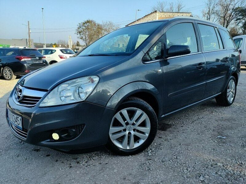 Szary Używany 2009 Opel Zafira Minivan | 11 900 zł (Uczciwa cena) - Obraz 1/2