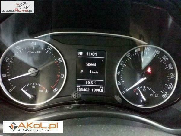 Używany Skoda Octavia 105 KM (77 kW) 2010 Czarny Sedan/Limuzyna