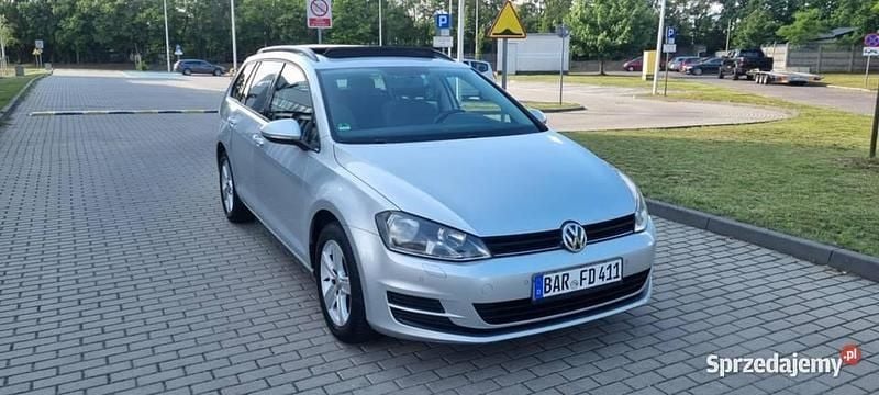 Srebrny Używany 2014 VW Golf VII Kombi | 25 900 zł (Super Cena) - Obraz 1/4