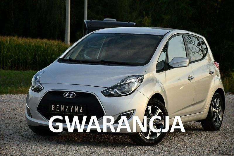 Srebrny (metalik, perła) Używany 2016 Hyundai ix20 Hatchback | 29 999 zł (Uczciwa cena) - Obraz 1/4