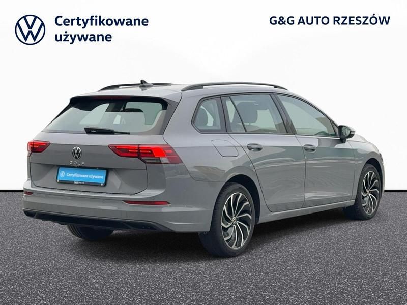 Używany VW Golf VIII 131 KM (96 kW) 2024 Kombi
