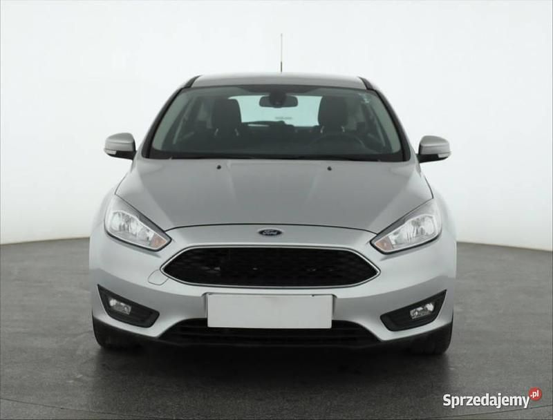Srebrny Używany 2016 Ford Focus Hatchback | 30 999 zł (Dobra cena) - Obraz 1/4