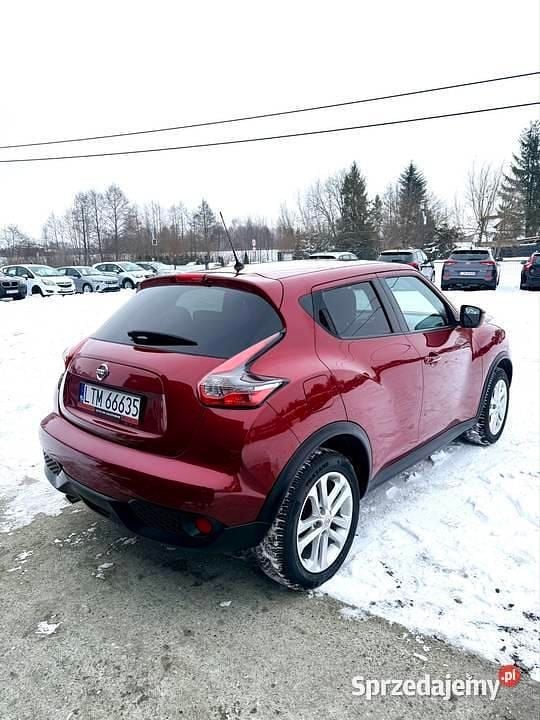 Używany Nissan Juke 2016 Bordowy SUV