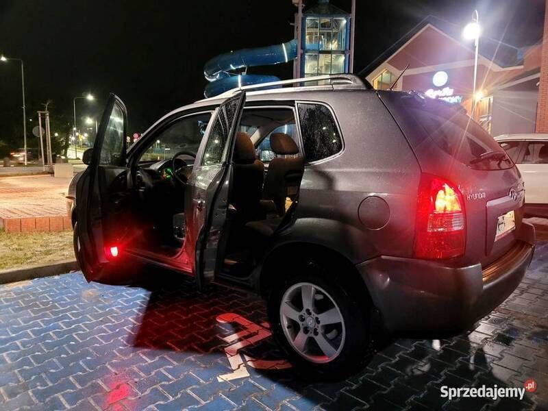 Inny kolor Używany 2007 Hyundai Tucson SUV | 16 700 zł (Drogi) - Obraz 1/4