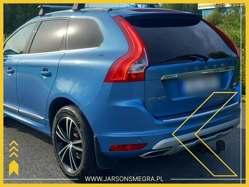 Używany Volvo XC60 220 KM (161 kW) 2016 Niebieski SUV