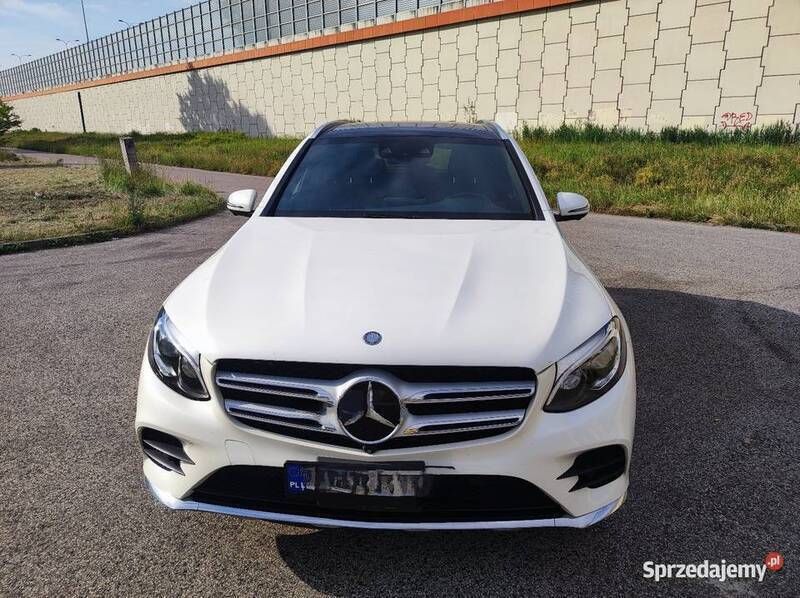 Biały Używany 2016 Mercedes GLC350 SUV | 125 000 zł - Obraz 1/4