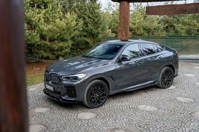 Używany BMW X6 M50 M Performance 2023 Szary SUV