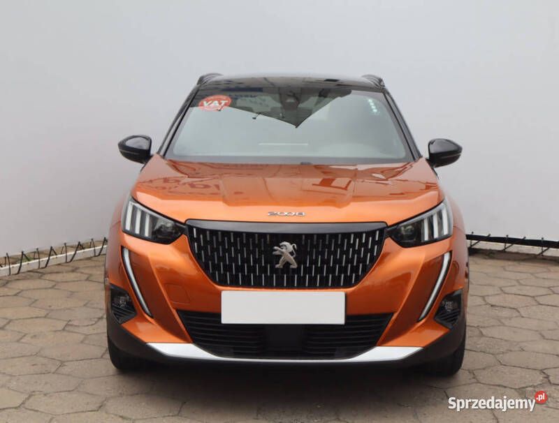 Pomarańczowy Używany 2020 Peugeot 2008 SUV | 77 999 zł - Obraz 1/4
