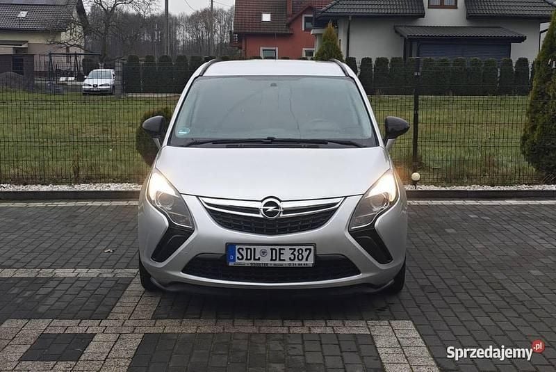 Używany 2013 Opel Zafira | 26 500 zł (Dobra cena) - Obraz 1/4