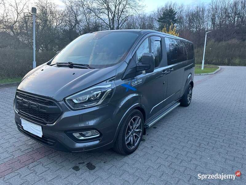 Szary Używany 2019 Ford Tourneo Custom Minivan | 140 000 zł (Uczciwa cena) - Obraz 1/4