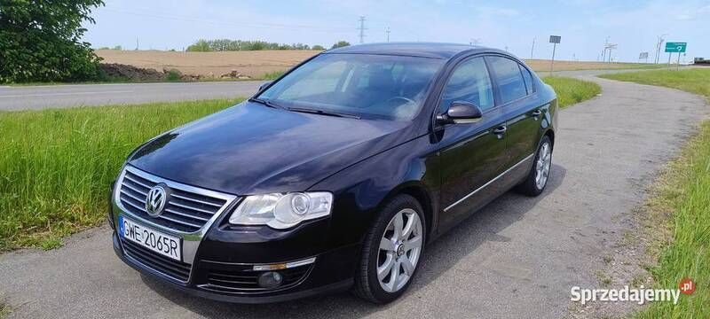 Używany 2005 VW Passat Sedan/Limuzyna | 11 900 zł (Uczciwa cena) - Obraz 1/4