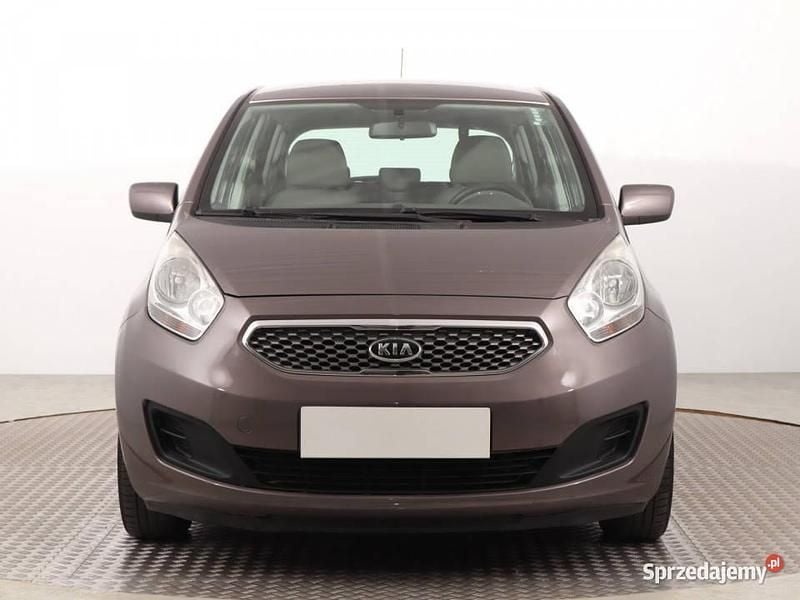 Używany Kia Venga 90 KM (66 kW) 2011 Brązowy Hatchback