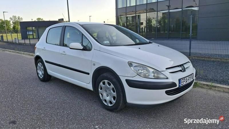 Biały Używany 2005 Peugeot 307 Hatchback | 4200 zł (Uczciwa cena) - Obraz 1/4
