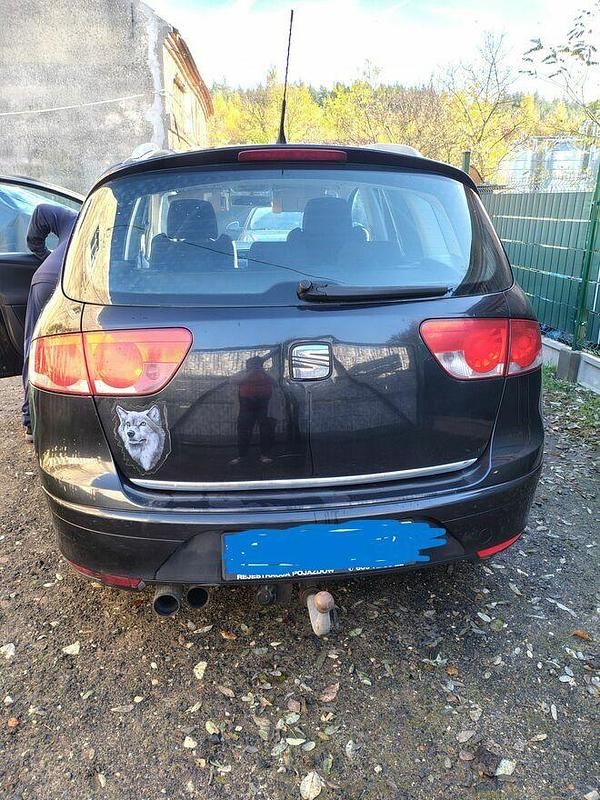 Używany Seat Altea XL 2007 Czarny Minivan