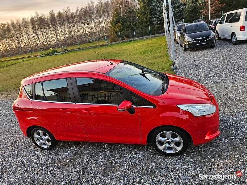 Używany Ford B-MAX 2012 Czerwony Minivan