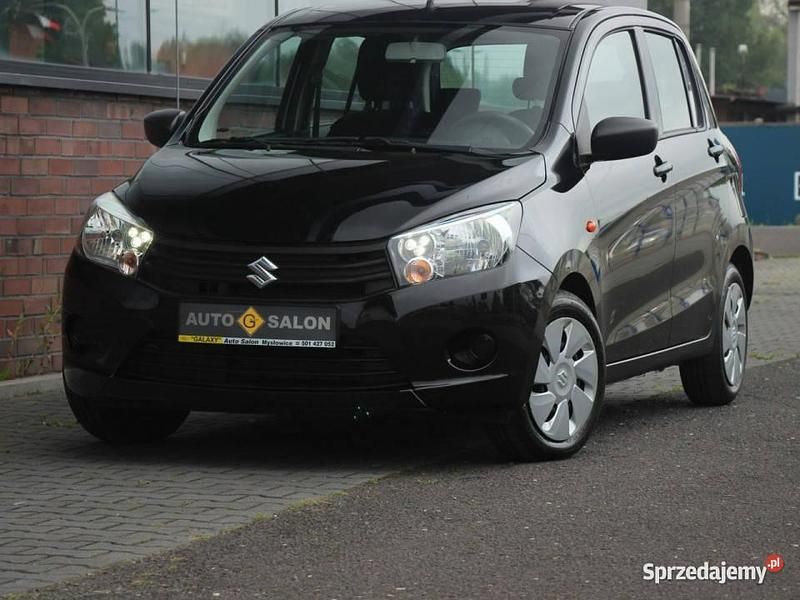 Czarny (metalik, perła) Używany 2019 Suzuki Celerio Hatchback | 27 990 zł (Dość drogi) - Obraz 1/4