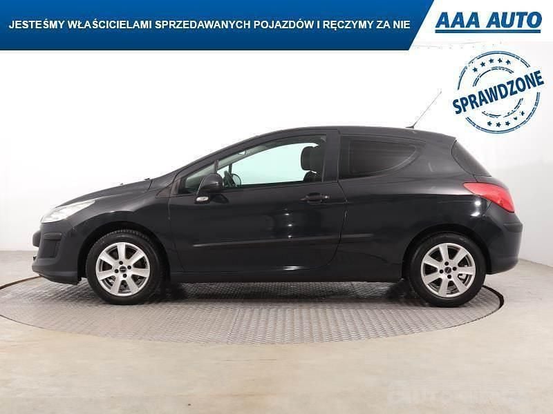 Używany Peugeot 308 95 KM (69 kW) 2010 Szary