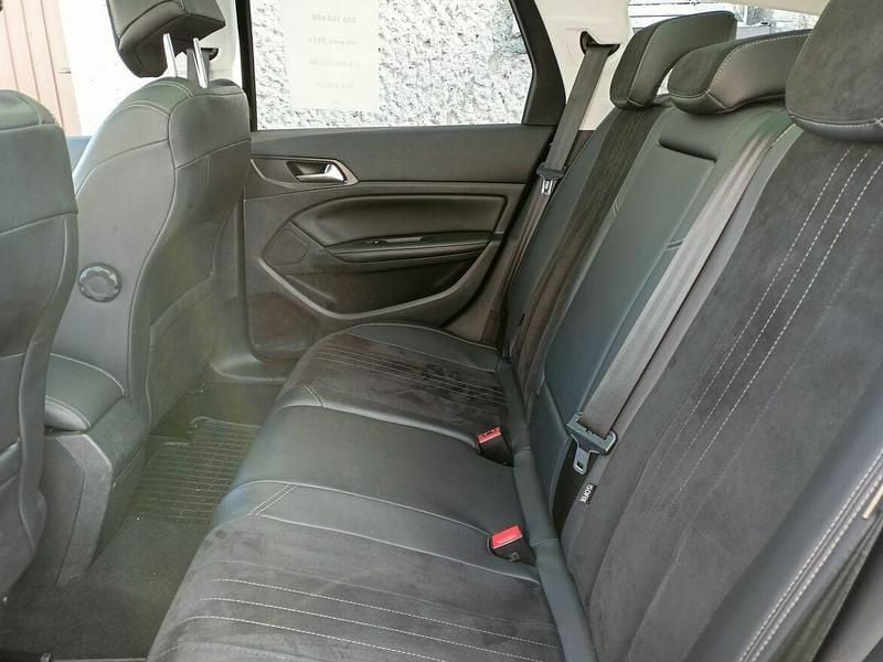 Używany Peugeot 308 SW 150 KM (110 kW) 2015 Czarny Kombi