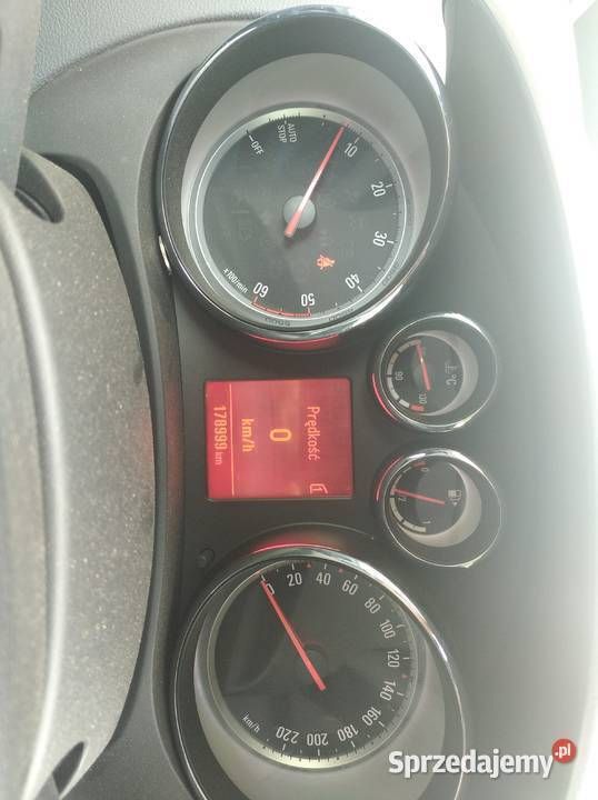 Grafitowy Używany 2014 Opel Meriva Minivan | 29 000 zł (Uczciwa cena) - Obraz 1/4