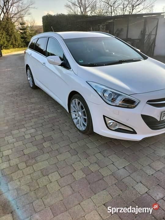 Biały Używany 2012 Hyundai i40 Kombi | 24 500 zł (Dobra cena) - Obraz 1/4