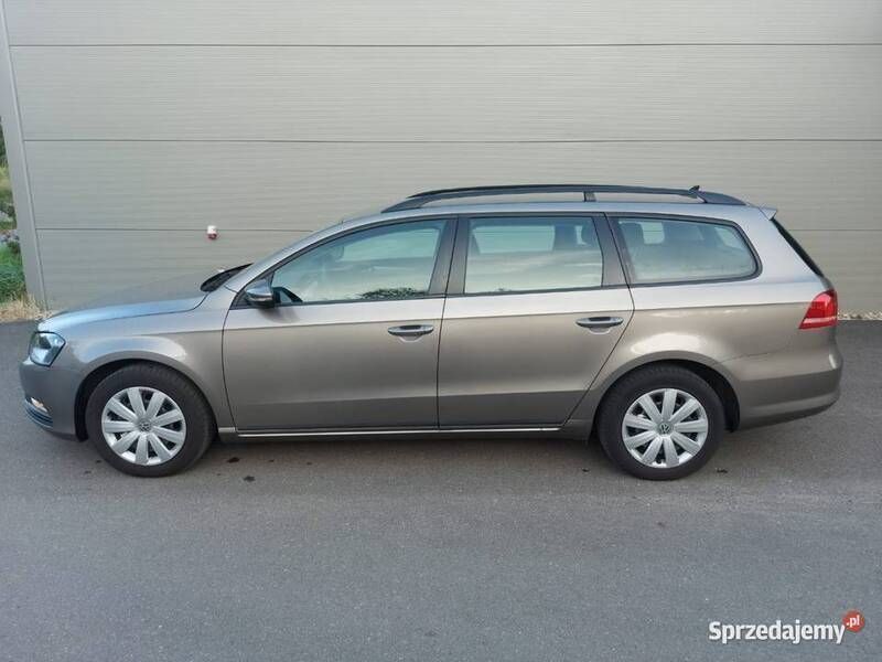 Brązowy Używany 2011 VW Passat Kombi | 27 800 zł (Uczciwa cena) - Obraz 1/4