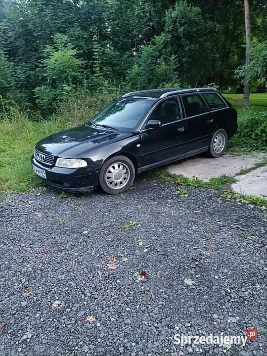 Używany 2001 Audi A4 Kombi | 2700 zł (Uczciwa cena) - Obraz 1/4