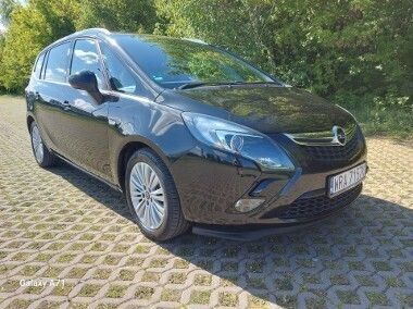 Czarny Używany 2014 Opel Zafira Minivan | 38 900 zł (Dość drogi) - Obraz 1/4