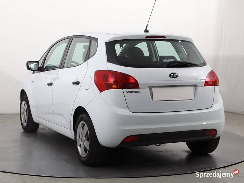 Używany Kia Venga 2014 Biały Hatchback