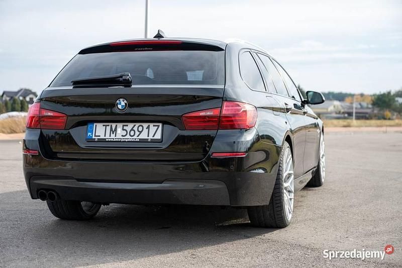 Używany BMW 525 2014 Czarny Kombi