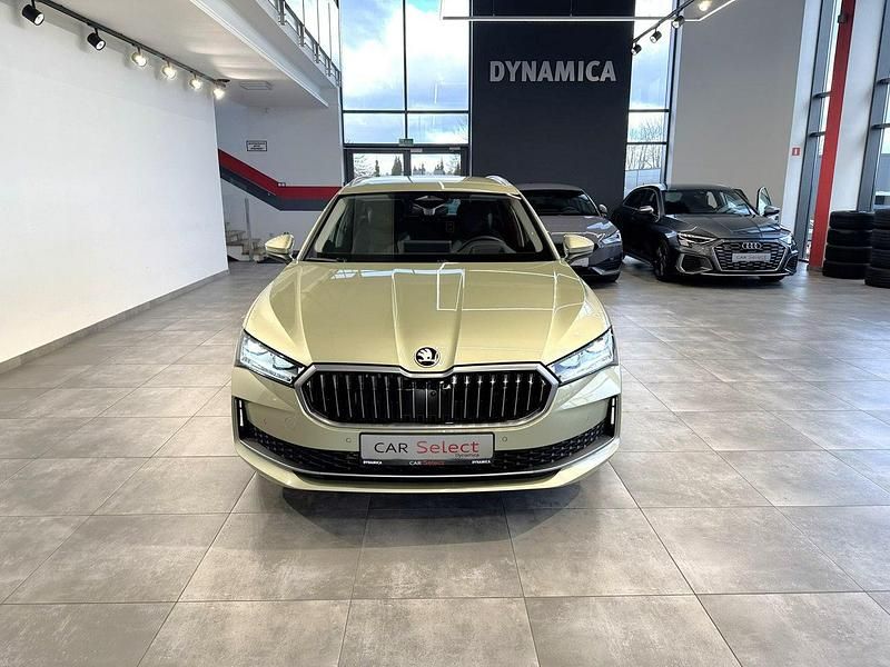 Żółtozłoty Używany 2024 Skoda Superb LAURIN & KLEMENT Kombi | 149 900 zł - Obraz 1/2