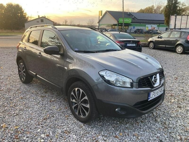 Szary (metalik) Używany 2013 Nissan Qashqai SUV | 33 900 zł (Dobra cena) - Obraz 1/4