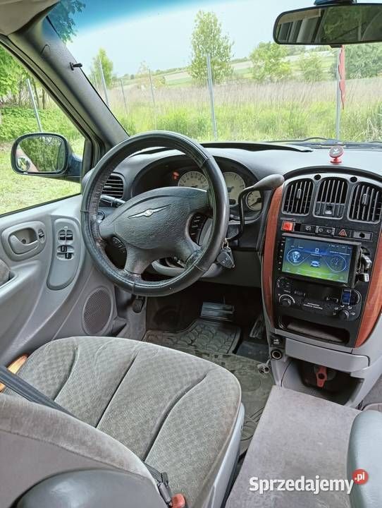 Używany 2004 Chrysler Grand Voyager Minivan | 4000 zł - Obraz 1/4