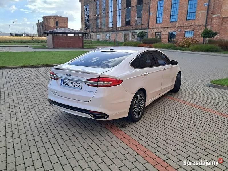 Biały Używany 2017 Ford Fusion Hatchback | 56 000 zł (Dość drogi) - Obraz 1/4