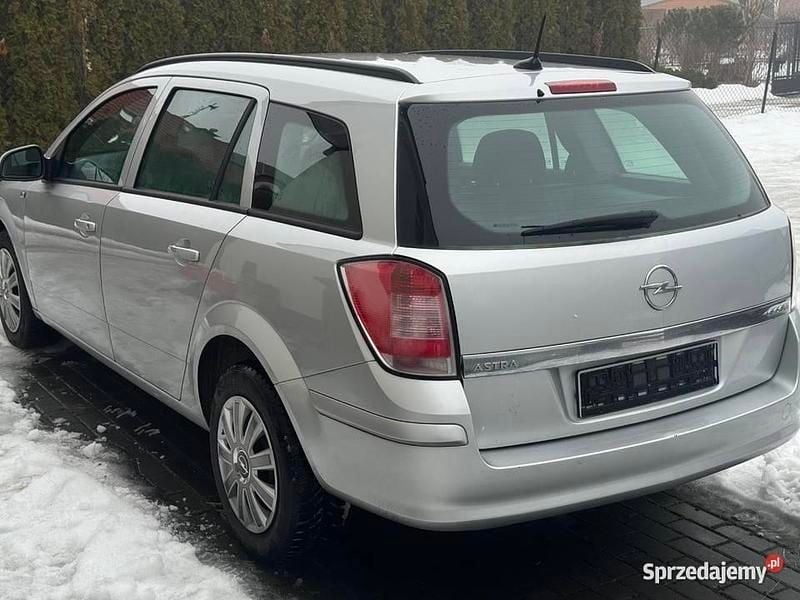 Używany Opel Astra 2010