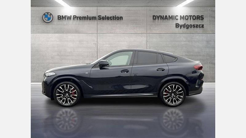 Używany BMW X6 Comfort Edition 381 KM (280 kW) 2025 Czarny carbon m metalizowany SUV