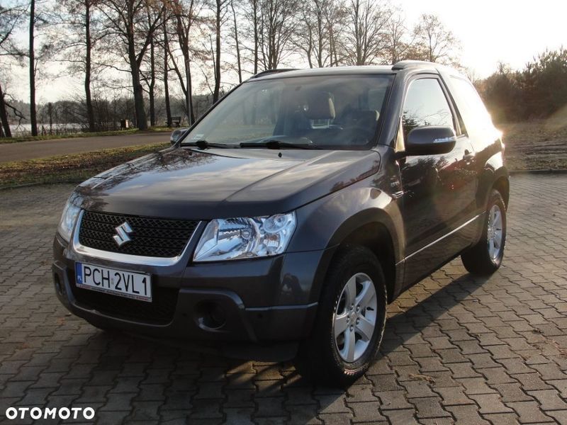 Sprzedany Suzuki Grand Vitara II, używany 2011, km 208 000