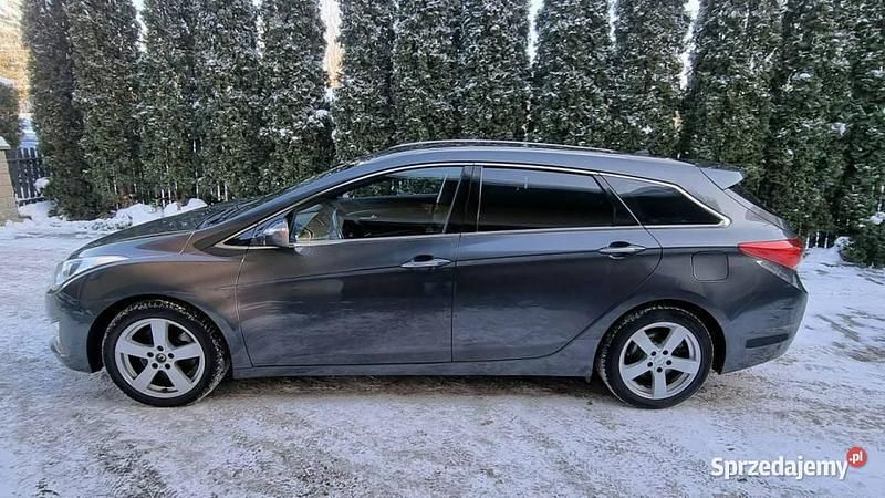 Używany Hyundai i40 136 KM (100 kW) 2014 Szary Kombi