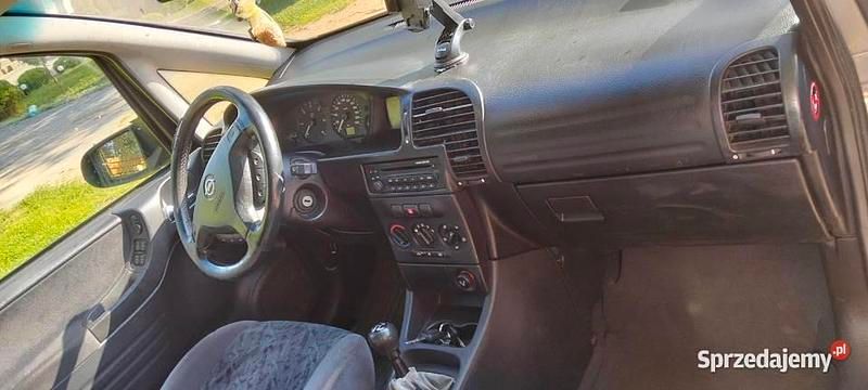 Używany Opel Zafira 2002 Minivan