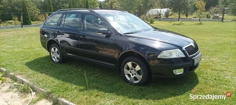 Czarny Używany 2005 Skoda Octavia Kombi | 6000 zł (Super Cena) - Obraz 1/4