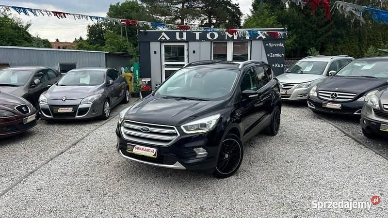 Czarny Używany 2017 Ford Kuga SUV | 64 900 zł (Dość drogi) - Obraz 1/3
