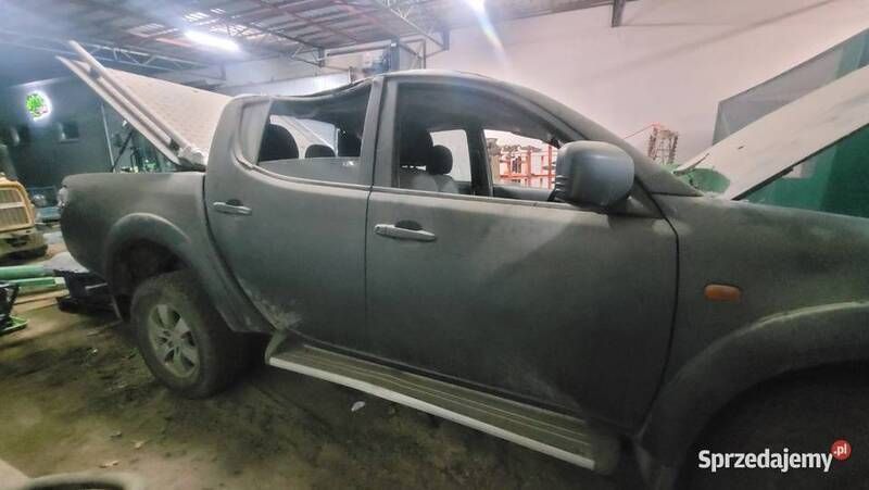 Używany 2006 Mitsubishi L200 Pickup | 21 000 zł (Uczciwa cena) - Obraz 1/3