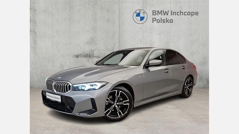 Szary skyscraper metalizowany Używany 2024 BMW 318 Comfort Edition Sedan/Limuzyna | 159 900 zł (Dość drogi) - Obraz 1/3