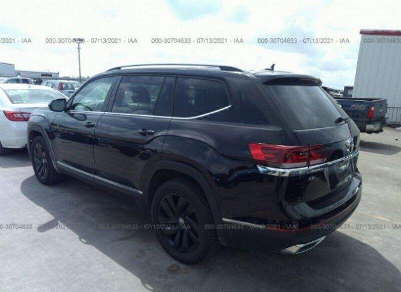 Używany VW Atlas SEL 235 KM (172 kW) 2021 Czarny SUV