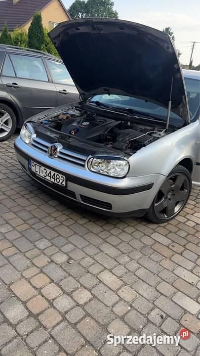 Srebrny Używany 2001 VW Golf IV Kombi | 5500 zł (Uczciwa cena) - Obraz 1/4