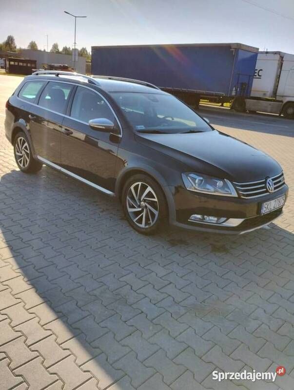 Czarny Używany 2013 VW Passat Alltrack Kombi | 33 900 zł (Uczciwa cena) - Obraz 1/4