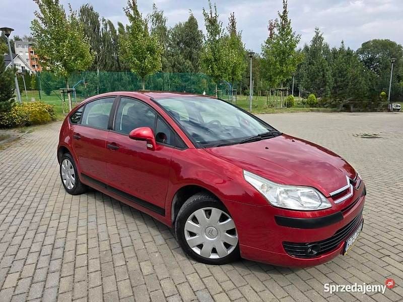 Czerwony Używany 2005 Citroën C4 Hatchback | 8750 zł (Dość drogi) - Obraz 1/4